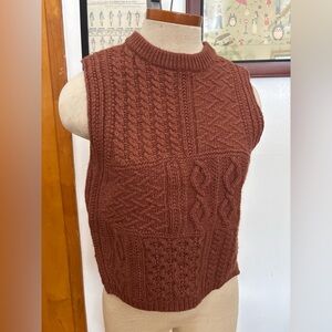 EVIDNT: WOMENS Minimalist Cable-knit Pullover Vest *SZ. S (BROWN RUST MAUVE)